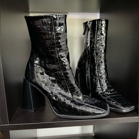 Hurricane Croc Boots - Picture 5 of 6